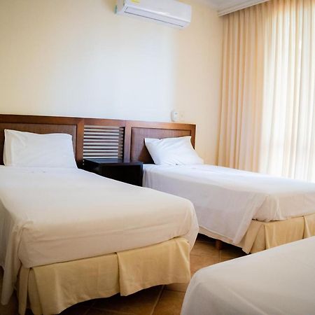 Hotel Penon Suites Girardot Bagian luar foto