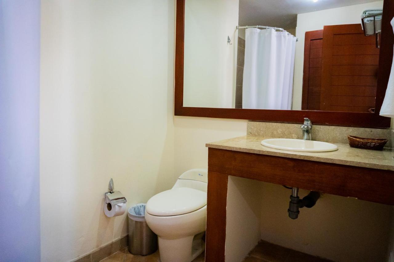 Hotel Penon Suites Girardot Bagian luar foto