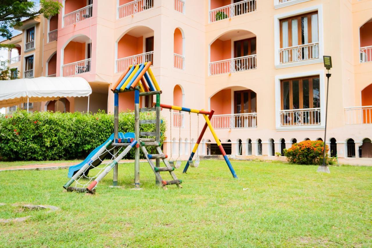 Hotel Penon Suites Girardot Bagian luar foto